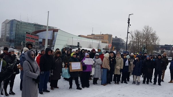 Финляндия закрыла границу с Россией: митинг в Хельсинки супротив этого варварства и произвола.