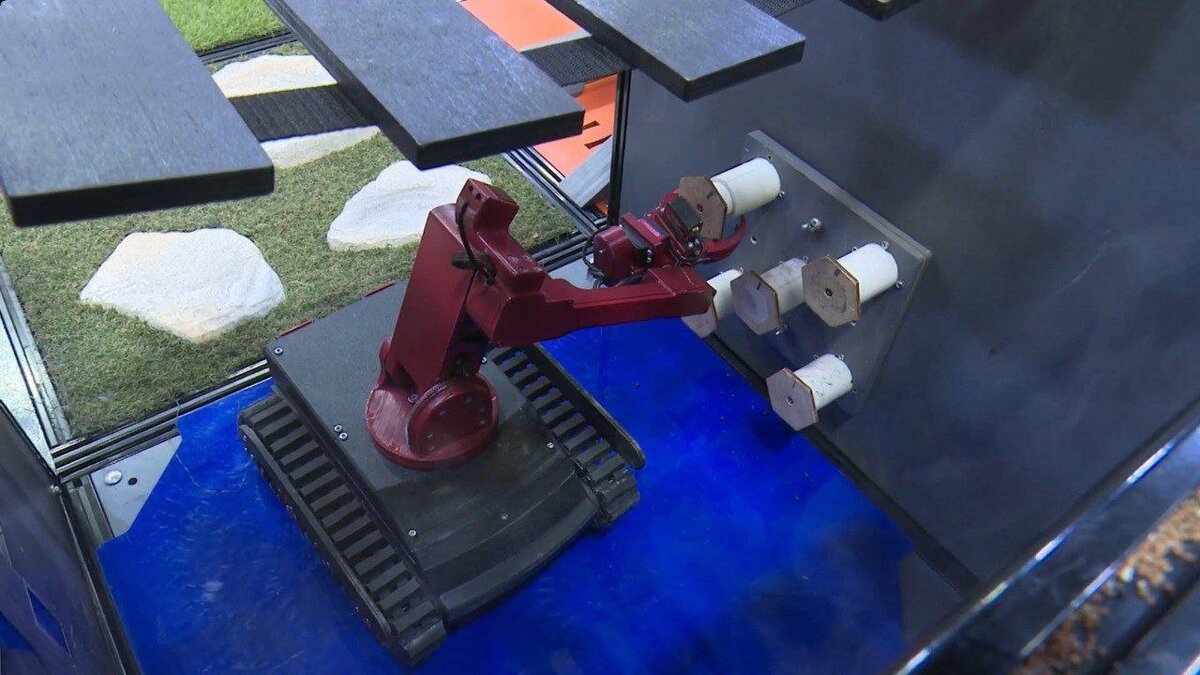    16-летний ивановец стал призером международного турнира по робототехнике