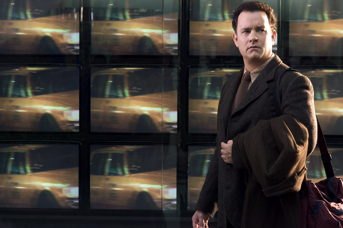 Том хэнкс. Том хэнкс терминал. Том хэнкс терминал. Том хэнкс терминал. Том хэнкс 2022.