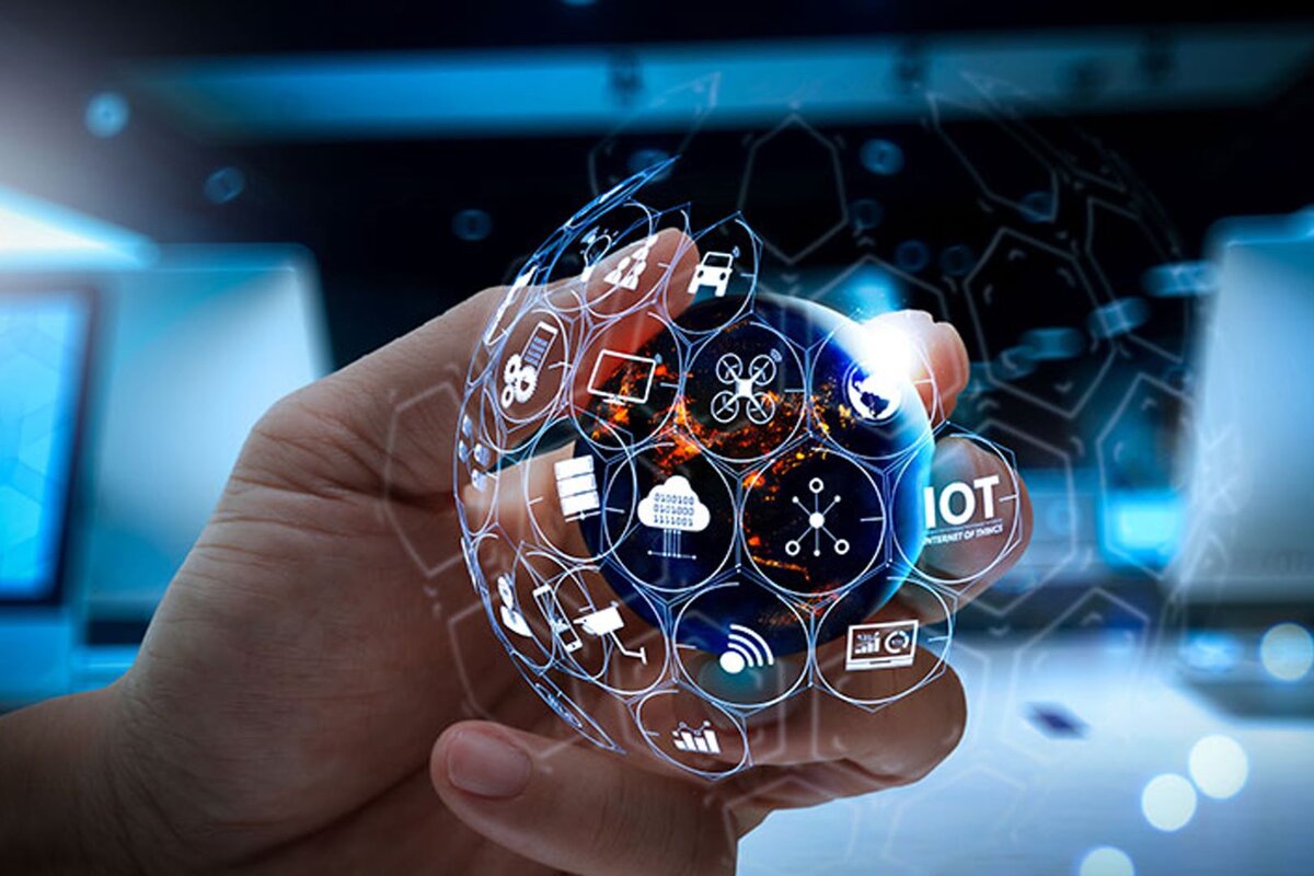 Примером устройства Интернета вещей может быть умный замок, медицинские датчики, пожарные сигнализации и многое другое. 