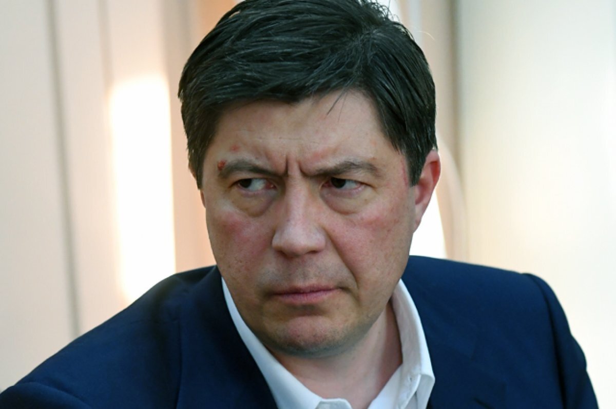    Для экс-владельца банка «Югра» Хотина запросили 9 лет и 10 месяцев колонии