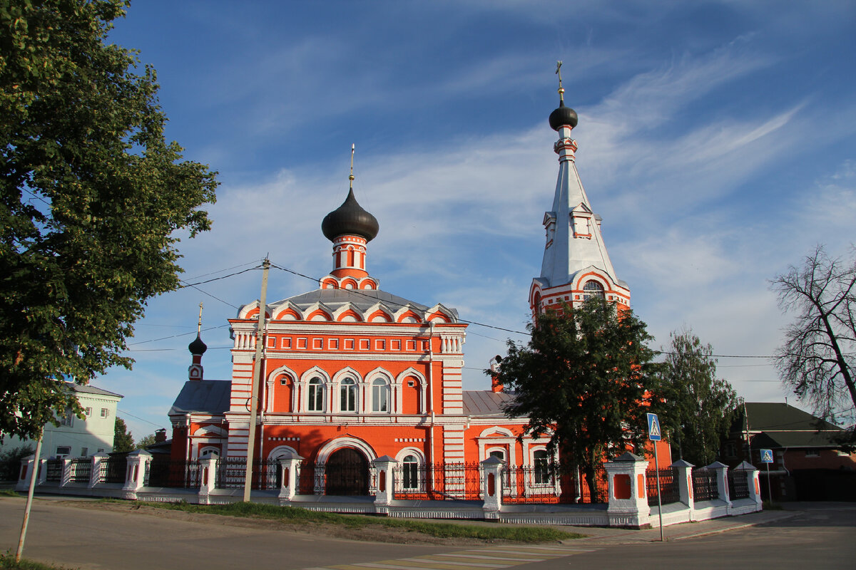 Древлеправославный храм святителя Николы г. Семёнова Нижегородской области.