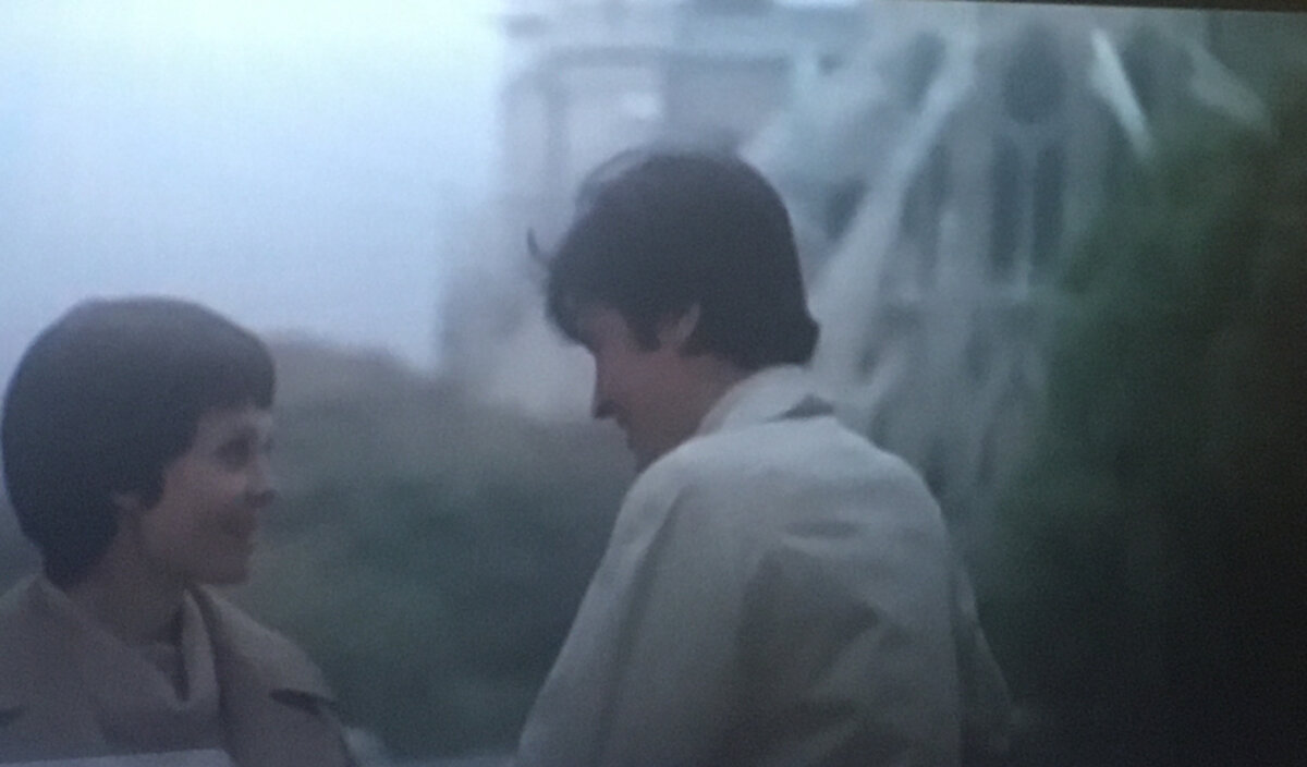 В галерее – кадры из советского фильма с Делоном и Белохвостиковой от Алова и Наумова