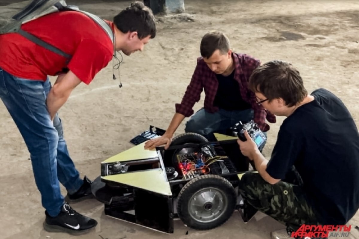    16-летний ивановец занял второе место в робототехнических соревнованиях