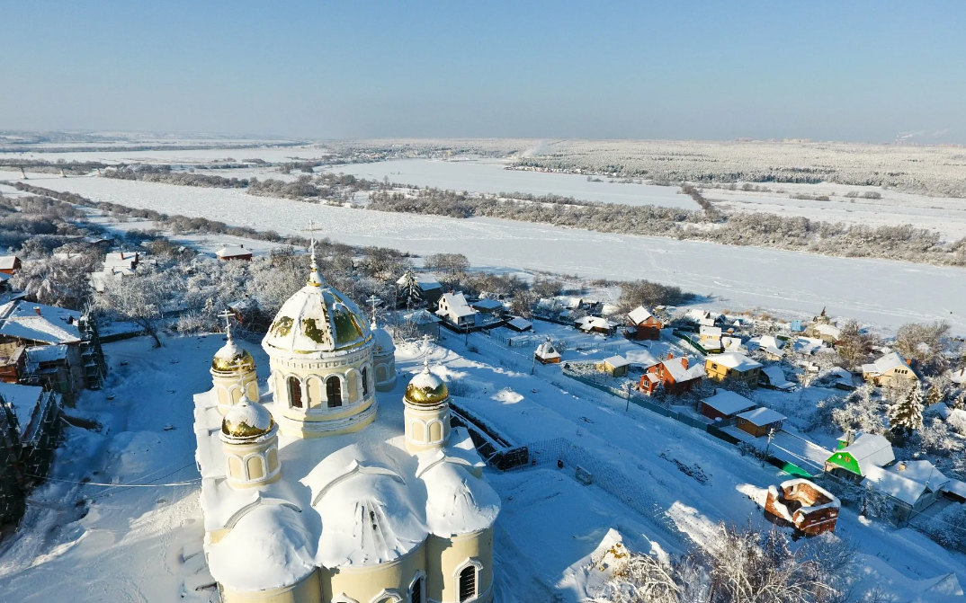 Россия каширское. Зимний Никитский монастырь Кашира. Никитский женский монастырь зима Кашира. Александровский Никитский монастырь в Кашире. Монастырь в Кашире Московской области.