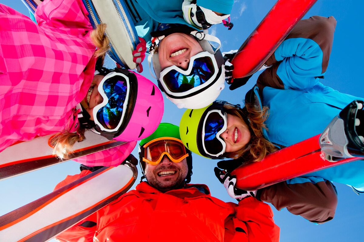 Летняя вечеринка. Яркая вечеринка. Море веселье. Тематика для девичника. Фрирайд кэмп шерегеш.