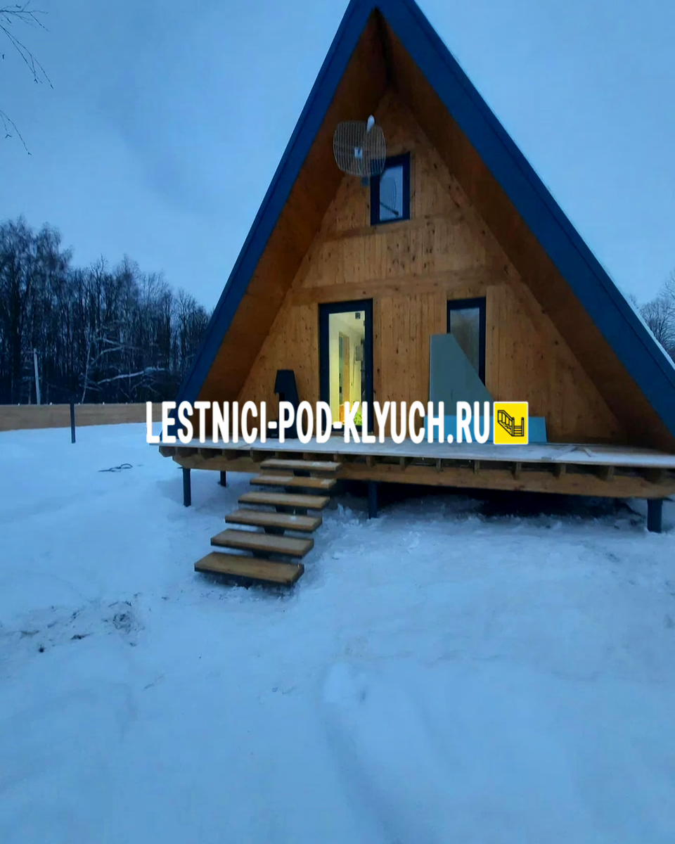 Принимаем звонки: пн-вс с 8:00 до 21:00 (+7 499 490-72-90). Электронная почта: info@lestnici-pod-klyuch.ru 