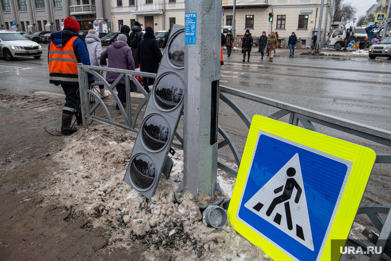    Авария произошла на светофоре возле горбольницы №6 (архивное фото)