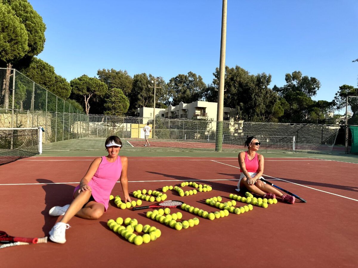 Теннисный кэмп октябрь 2023