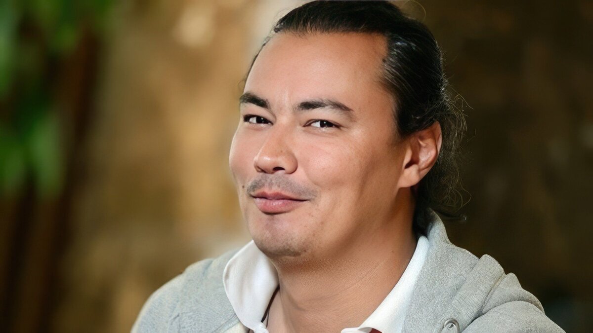    Режиссер Жора Крыжовников