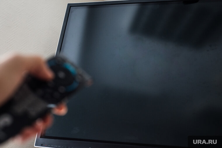    На первом месте по просмотрам — российский триллер «Коса», на третьем — «Жизнь по вызову 2»