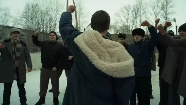     Последнюю восьмую серию сериала «Слово пацана. Кровь на асфальте» пересняли в Ярославле. Соответствующую информацию сообщил учредитель местной кинокомпании «Ярсинема» Юрий Ваксман.