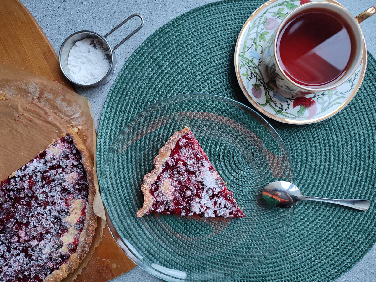 Для меня "Пирог с брусникой" – зимний пирог!) Тут и далее фотографии Марии Суровой