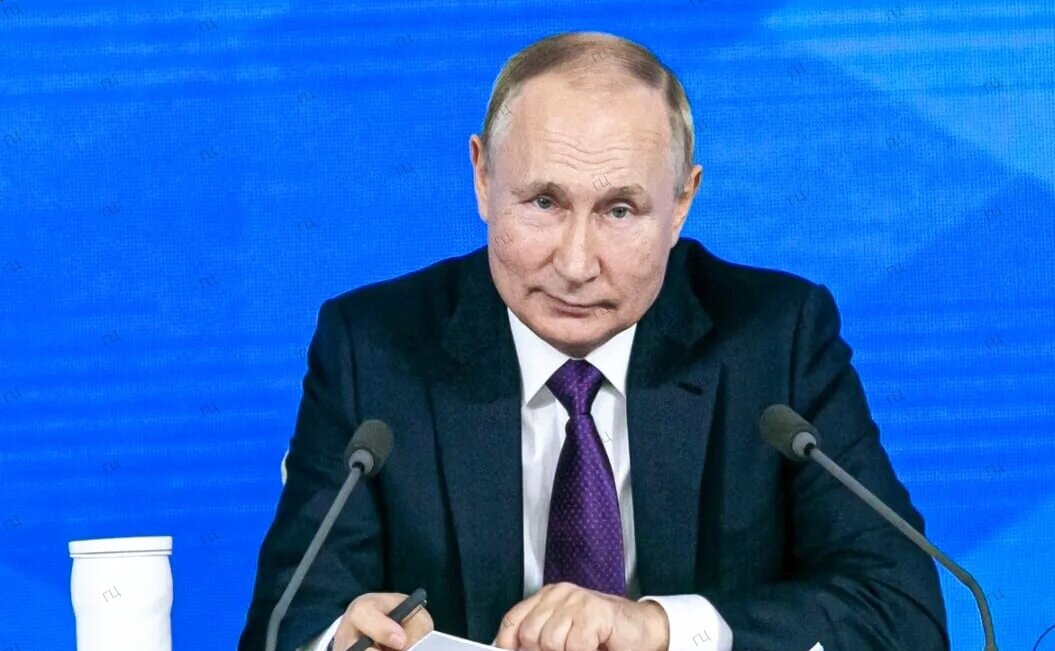 Кормушка прикрыта. Россия начала массово отказывать мигрантам в ...