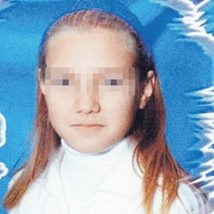 Школьная фотография Алены