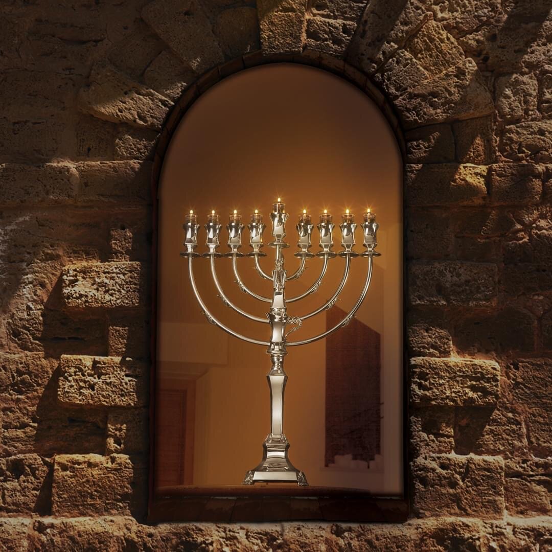 Ханукия в Иерусалиме. 