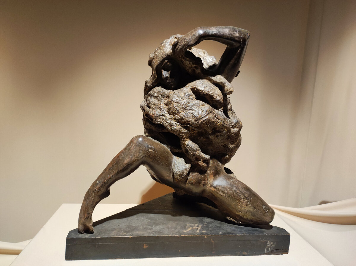 Танец. Балерина. Степан Эрьзя. 1930 год. Источник — dzen.ru/pa_myatnik