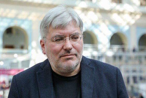    Писатель Евгений Водолазкин