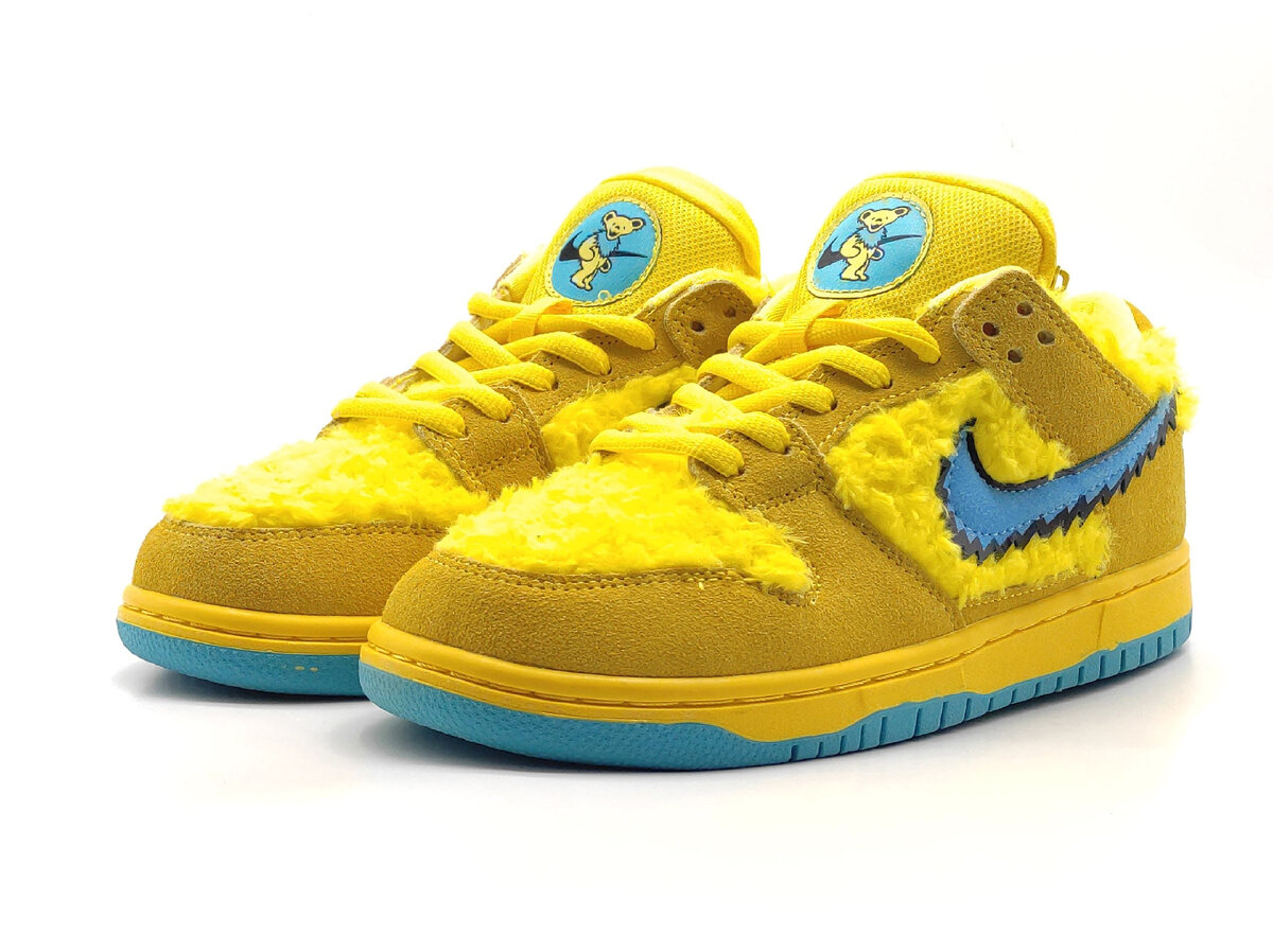 Nike Dunk SB Low “Grateful Dead - Yellow Bear”