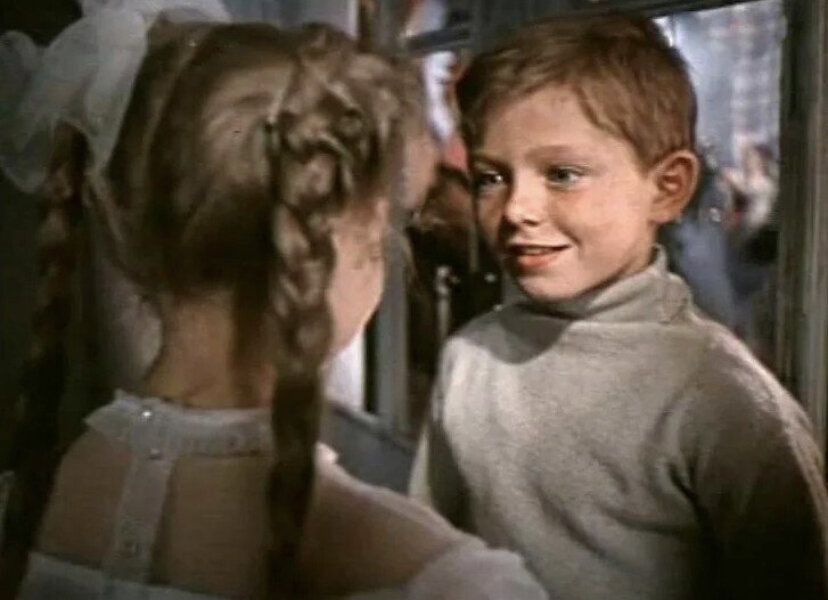 Кадр фильма Снежная Сказка 1959 год. Митя