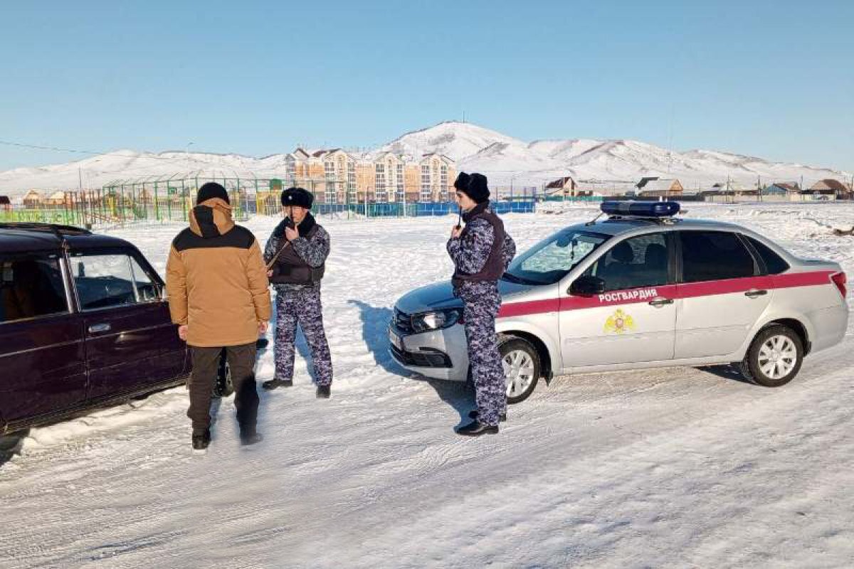 В Бурятии подростки вскрыли гараж и угнали машину, чтобы покататься | АиФ- Бурятия | Дзен