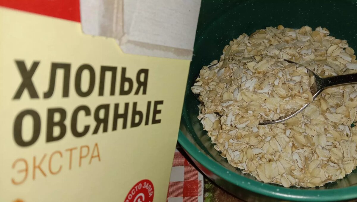     Напомним, по данным аналитиков Ростовстата, цены на яйца выросли на 21,35% за месяц. Шеф-повар одного из несетевых ресторанов в центре Ростова Леонид Макаров рассказал, чем можно заменить ставшие нынче золотыми яйца.