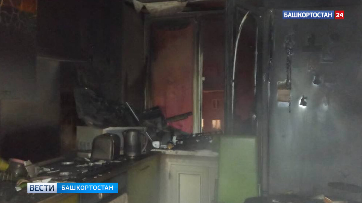    В Уфе на Проспекте Октября загорелся многоквартирный дом: пожарные спасли и эвакуировали более 40 человек