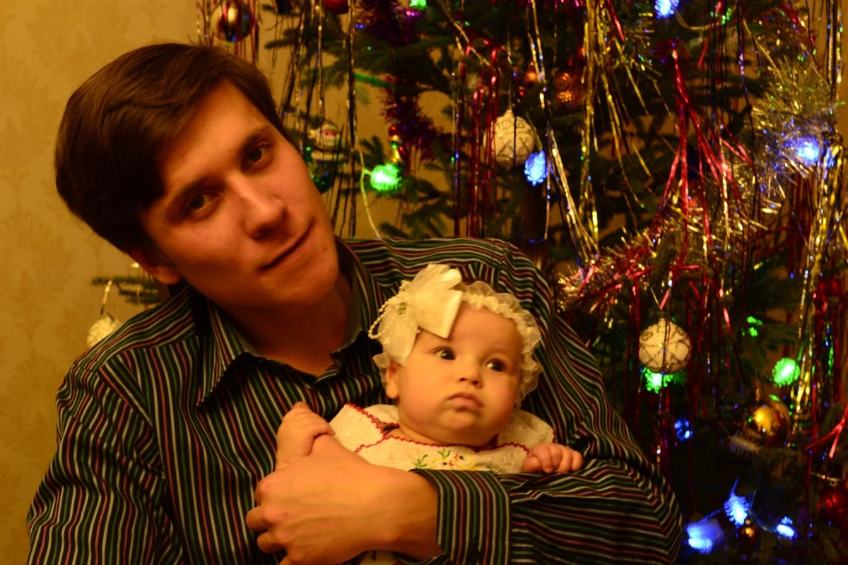 Муж с первой дочкой