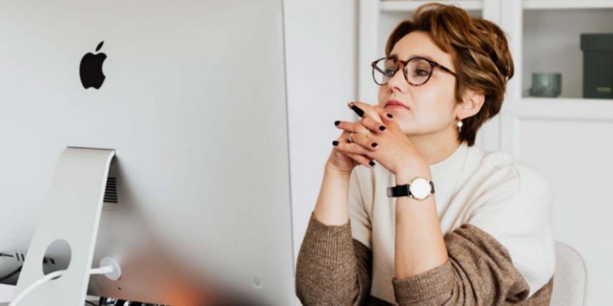    Среди офисных работников хорошо оплачиваются услуги агента по недвижимости.Авито