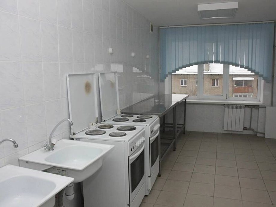 Кухня общежития НИУ «БелГУ» №2