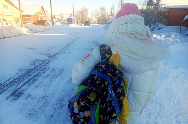    При каких температурах ребенок может не ходить в школу?