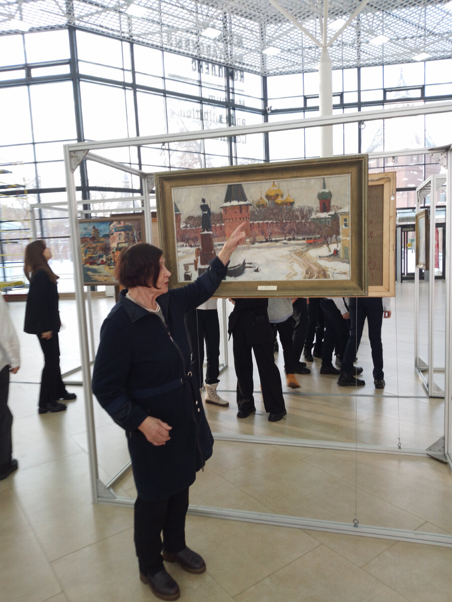 И это неплохой повод для открытия интересной выставки в Атриуме музейно-выставочного комплекса.  5/12/2023. Отличная, морозная погода, и  такая вот красота вокруг.-16