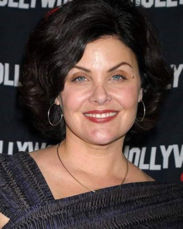 Шерилин фенн биография. Sherilyn Fenn. Американская актриса Шерилин Фенн. Шерилин Фенн 2022. Шерилин Фенн 2020.