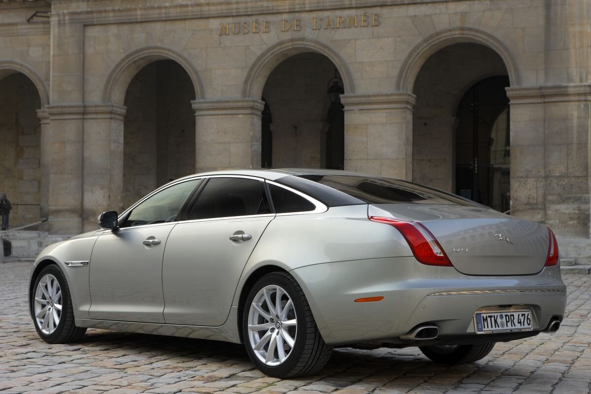 Jaguar XJ 2012