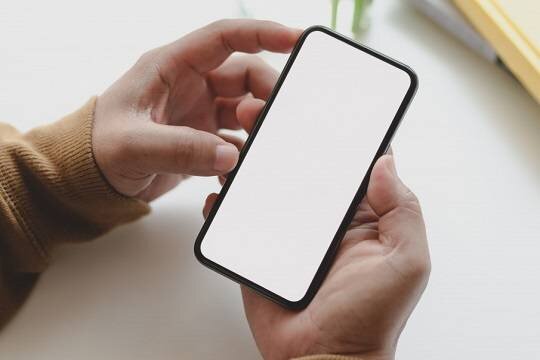    Дума приняла закон о запрете использовать телефоны на школьных уроках