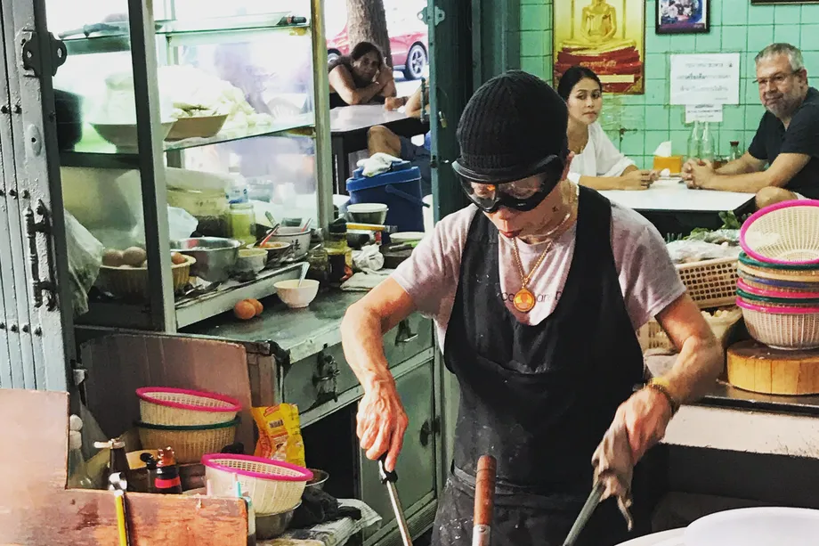 Мишлен стрит фуд тайланд. Тайланд мишлен стрифут. Джу фае. Джей фай кафе в бангкоке. Джей фай (jai fai).