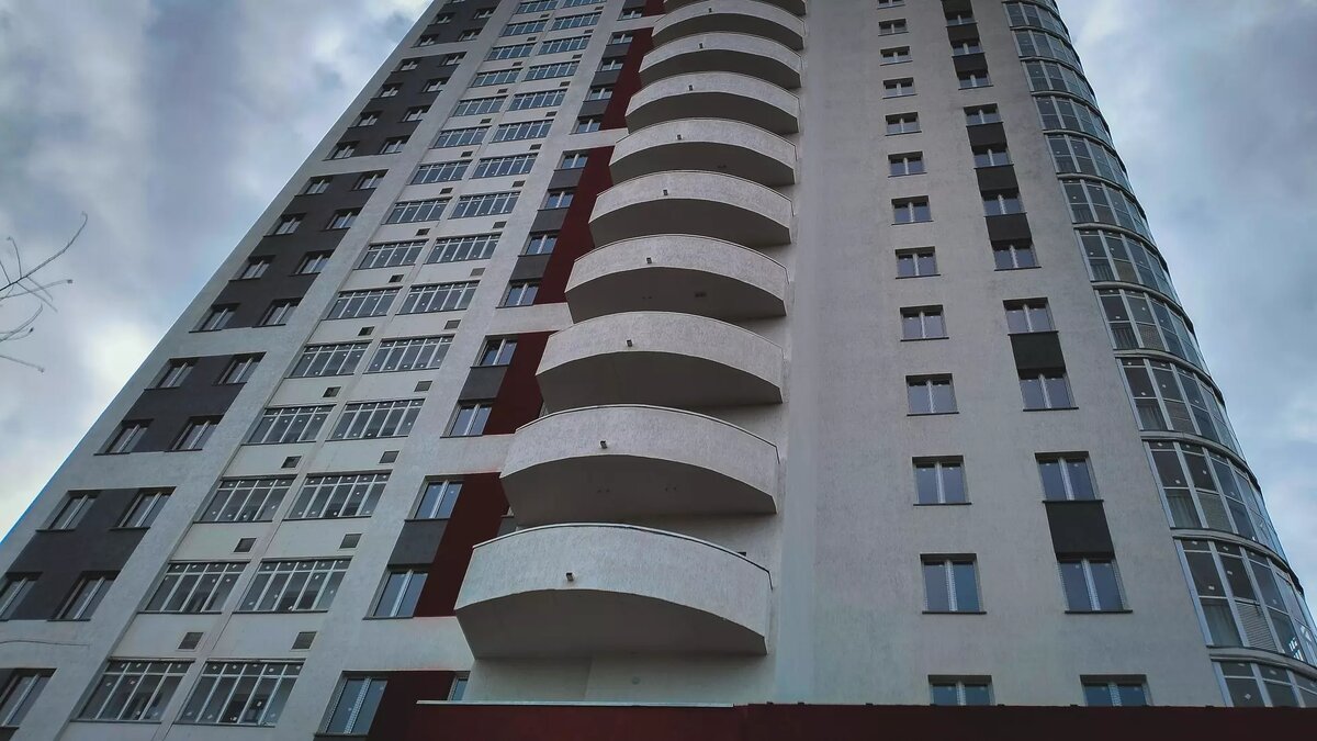     Власти решили ужесточить условия получения ипотеки, чтобы остановить бум такого вида кредитования. Эксперты считают, что ипотека может стать уделом элиты, и в ближайшее время произойдет всплеск спроса на кредиты на покупку жилья.