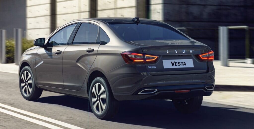    ladaizhevsk.ru Лариса Максимычева