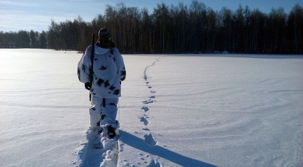 Лыжник в Глубоком снегу