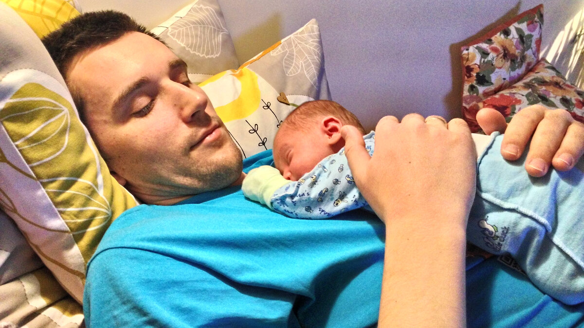 Саша и малыш Сережа