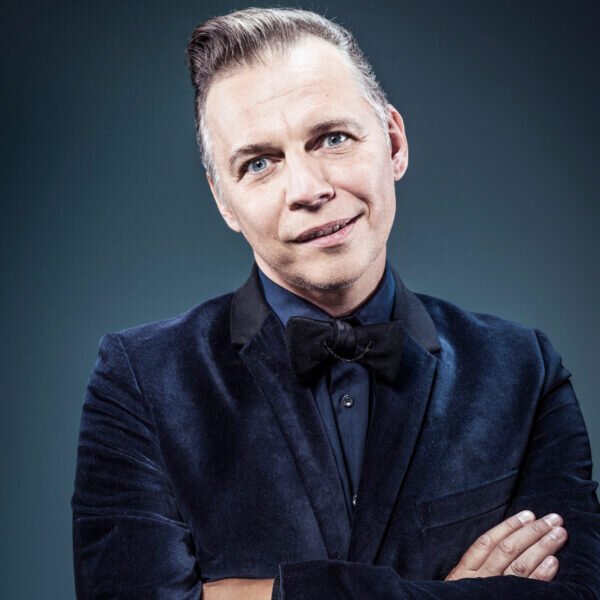 Илья Лагутенко. Фото: foto-na-telefon.ru