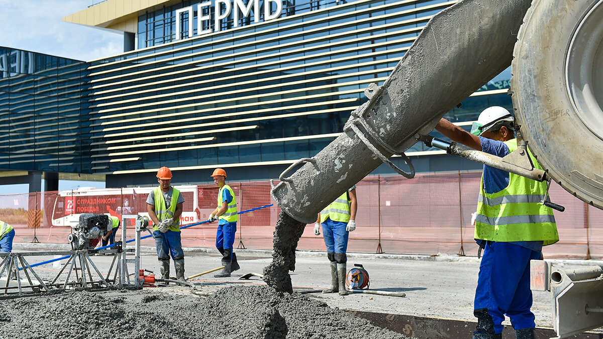 перрон пермского аэродрома
  Константин Долгановский