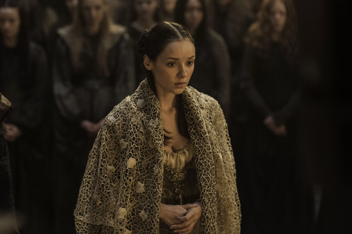 Александра Доулинг в роли Рослин Фрей (фото 7kingdoms. ru).