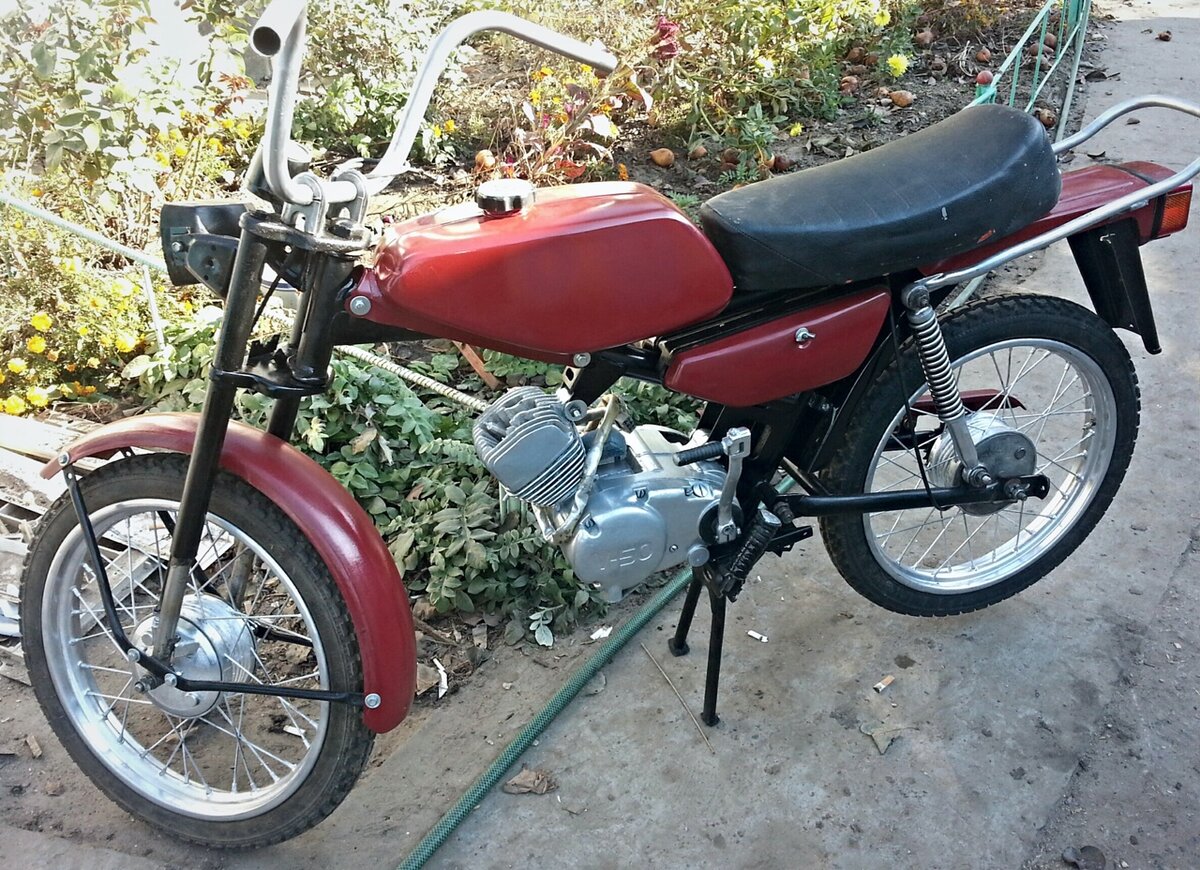 Рига карпаты. Мопед карпаты с ножным переключением. Карпаты 2 люкс. Дельта мопед ссср и карпаты. Карпач мотоцикл.