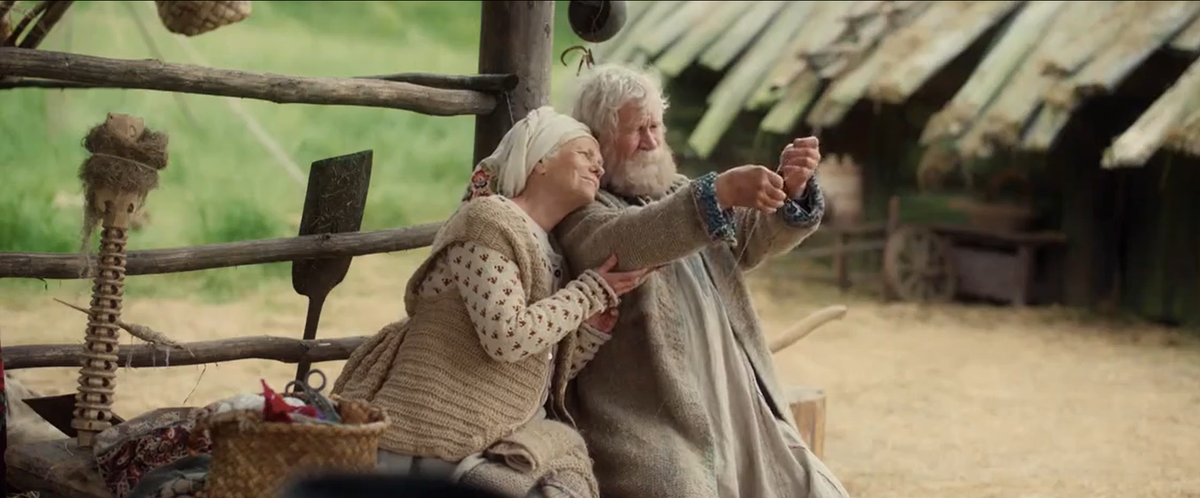 "Куда ниточка, туади и иголочка". Кадр из фильма