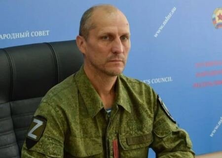    Экс-депутат Народного совета ЛНР Олег Попов погиб в результате подрыва автомобиля в Луганске. Это не первое покушение на политика