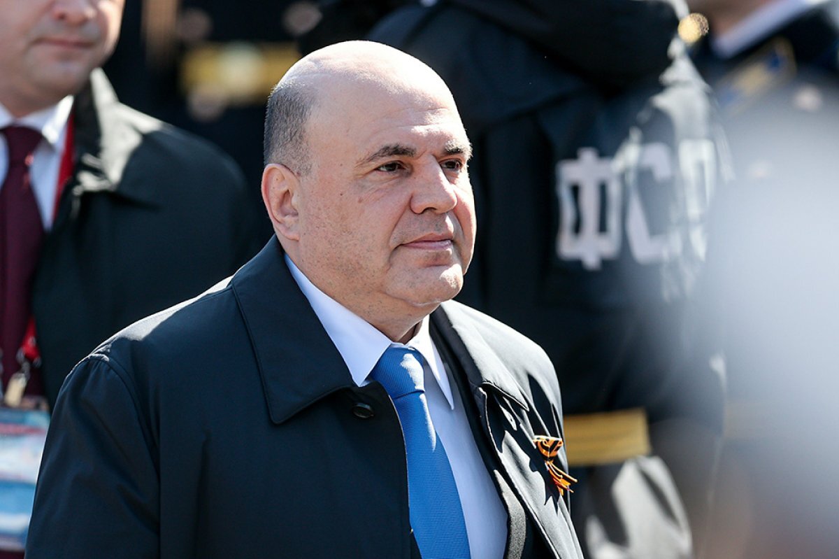    Мишустин признался, что хотел бы увидеть в реальности машину времени