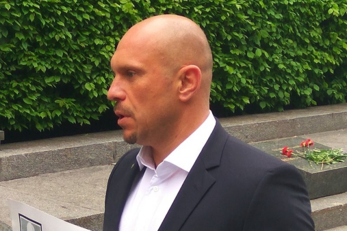    Политолог Данилин не исключил, что экс-депутата Киву убили по заказу Киева