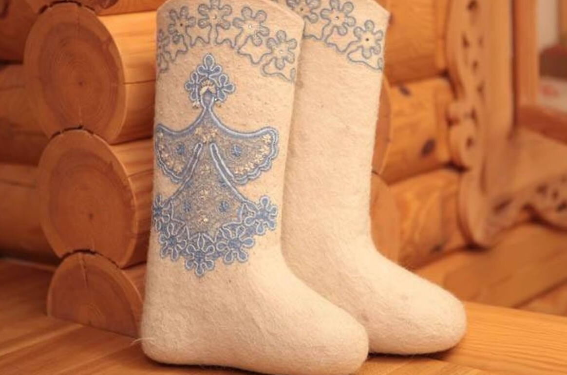 Чесанки валенки. Валенки род. День валенок. Рындинские валенки купить. Народные промыслы валенки.