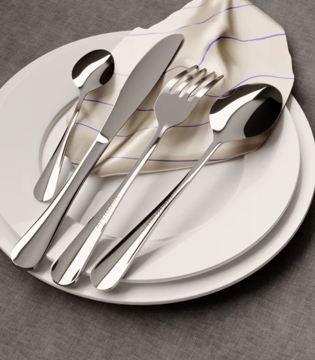 Набор из 24 предметов. 4 прибора на персону